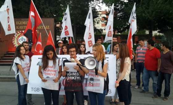 Tgb Ve Tlb'den Atatürk Meydanı'nda Basın Açıklaması