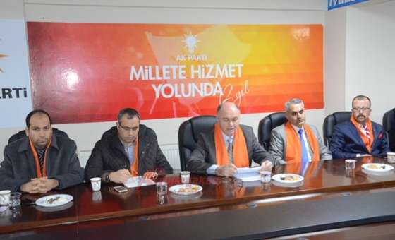 Ak Parti Çorlu İlçe Teşkilatı Yeni Yönetimini Tanıttı