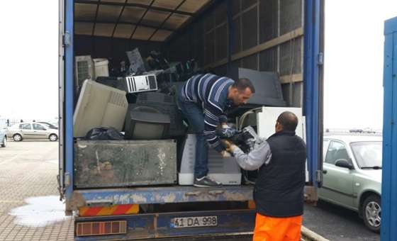 Süleymanpaşa'da 2 Ton 680 Kilogram Elektronik Atık Geri Dönüşüme Kazandırıldı