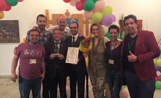 Çorlu Belediyesi Tiyatro Topluluğu Bulgaristan `dan Ödülle Döndü