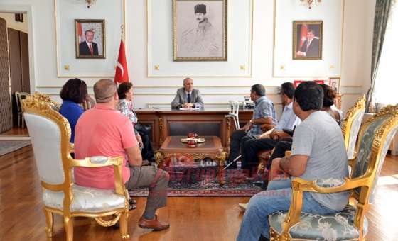 Sakatlar Derneği Çorlu Şubesi`nin Yeni Başkanından Vali Salihoğlu`na Ziyaret