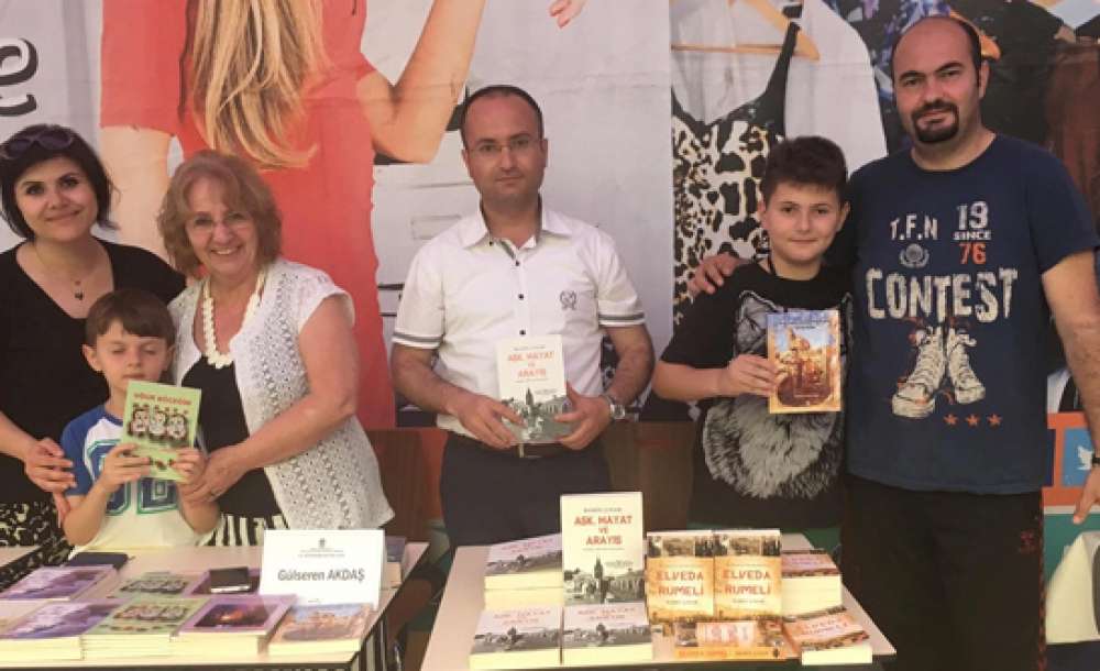 Çorlulu Genç Yazar Çınar, Samsun'da Okurları Ile Buluştu